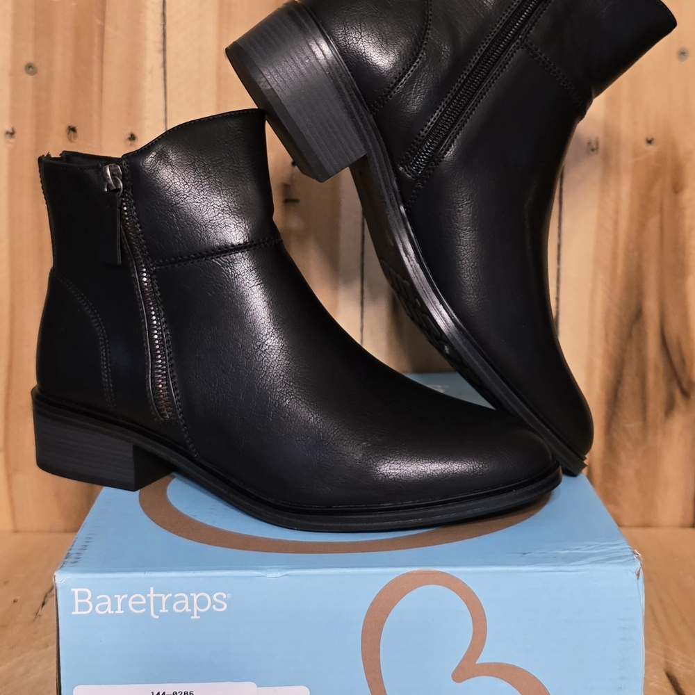 BARETRAPS Alona Womens 9 M Black Zip Ankle Boots NIB - Picture 3 of 4